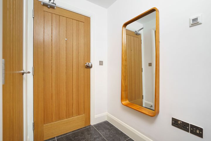 Room 65 of 86