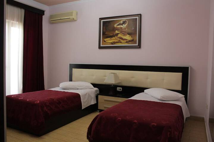 Room 3 of 22