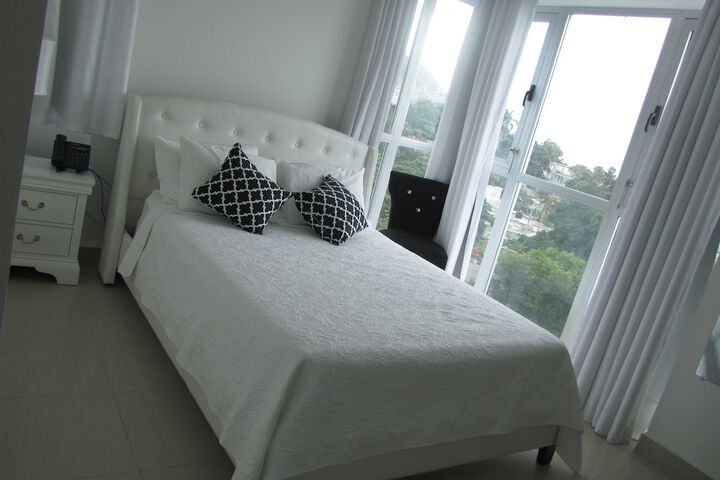 Room 12 of 55
