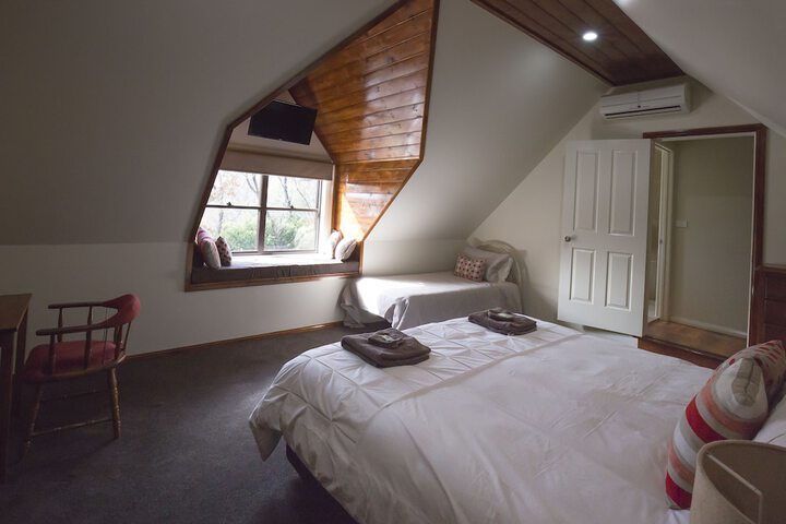Room 3 of 39