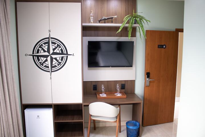 Room 11 of 22