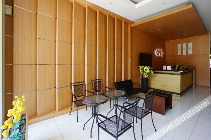 OYO 1993 Hotel dKanaka Riverview