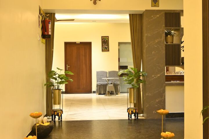 Hotel Interior 6 of 53