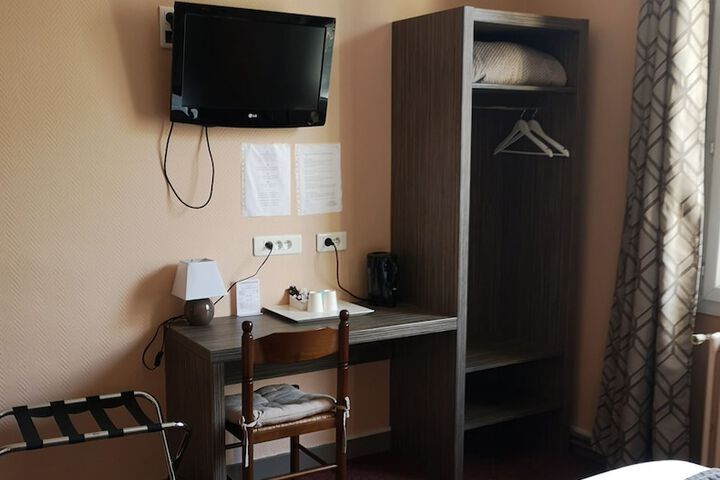 Room 3 of 29