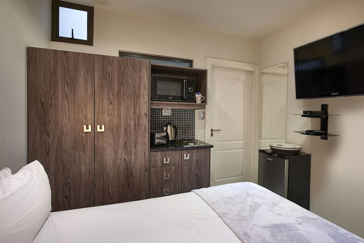 Room 19 of 101