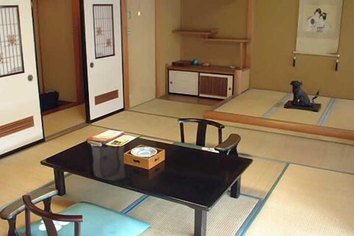 Room 14 of 137