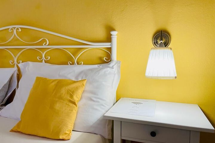 Room 44 of 61