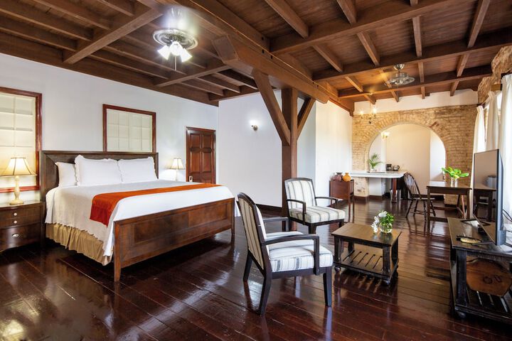 Room 20 of 49