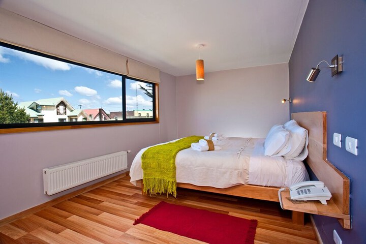 Room 2 of 13