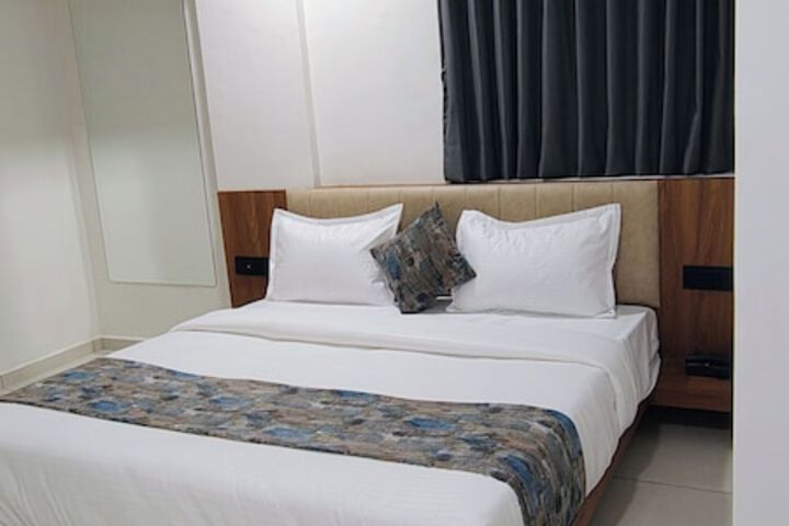 Room 34 of 50