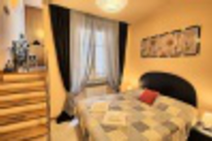 Room 328 of 528