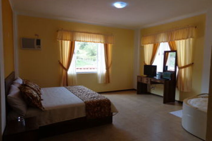 Room 30 of 53