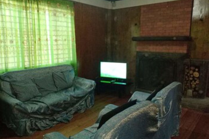 Room 18 of 38
