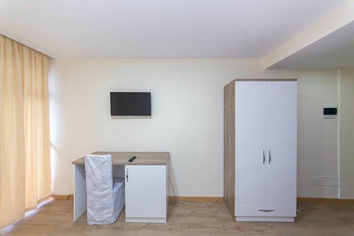 Room 19 of 46