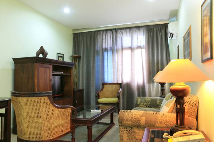 Room 11 of 52