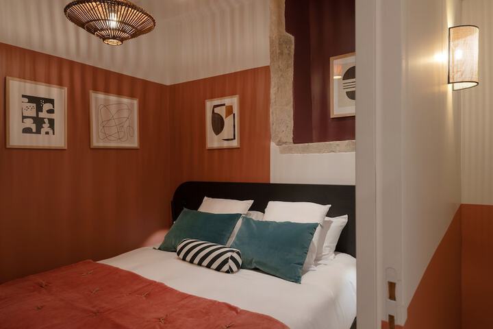 Room 127 of 780
