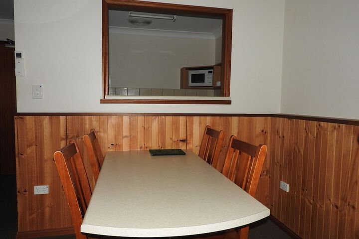 Room 8 of 35