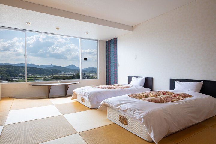 Room 25 of 61