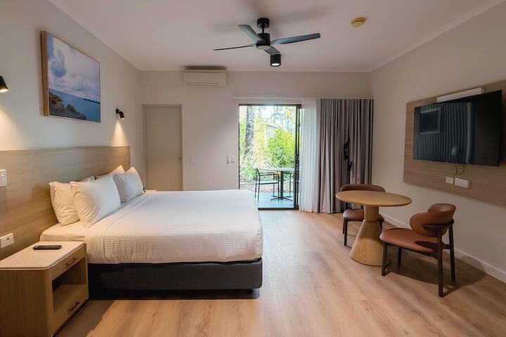Room 45 of 95
