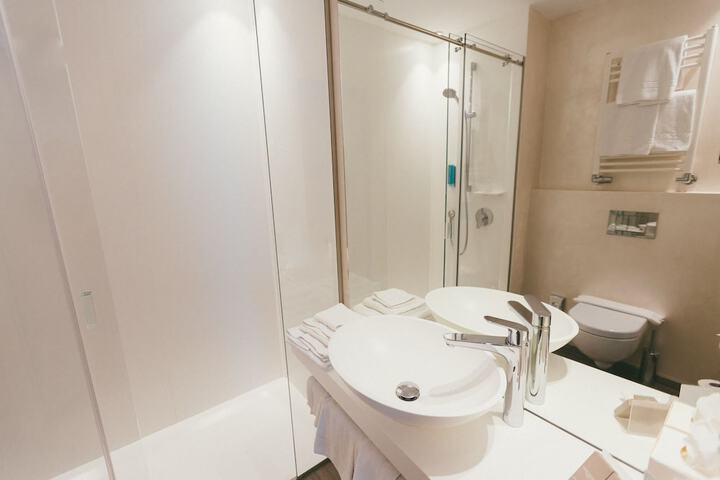 Bathroom Interior Photo