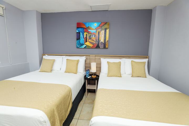 Room 11 of 21