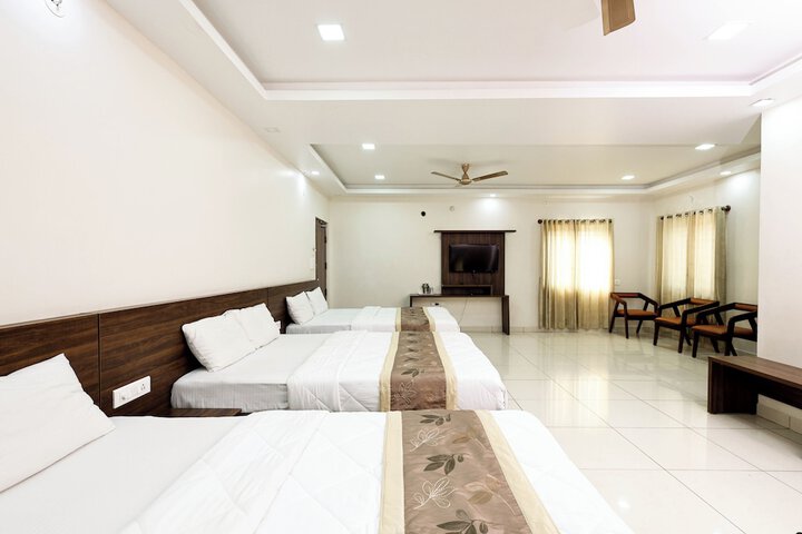 Room 8 of 39