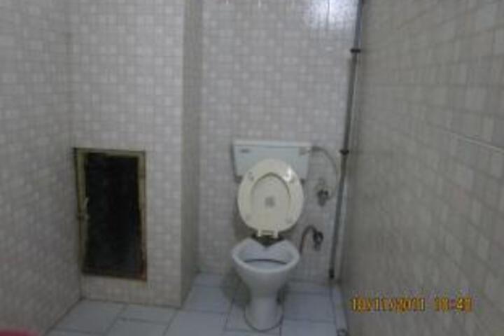 Room 3 of 5