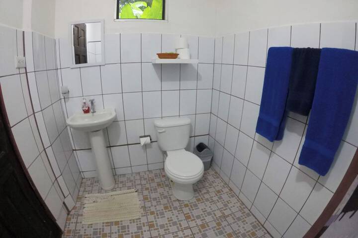 Room 20 of 32