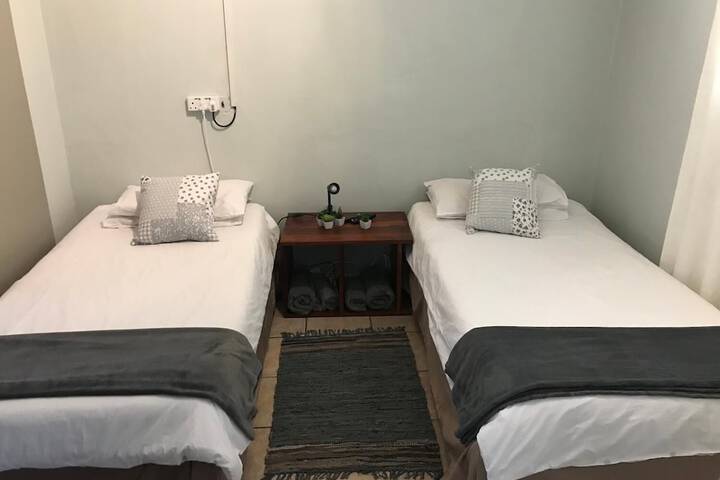 Room 12 of 31