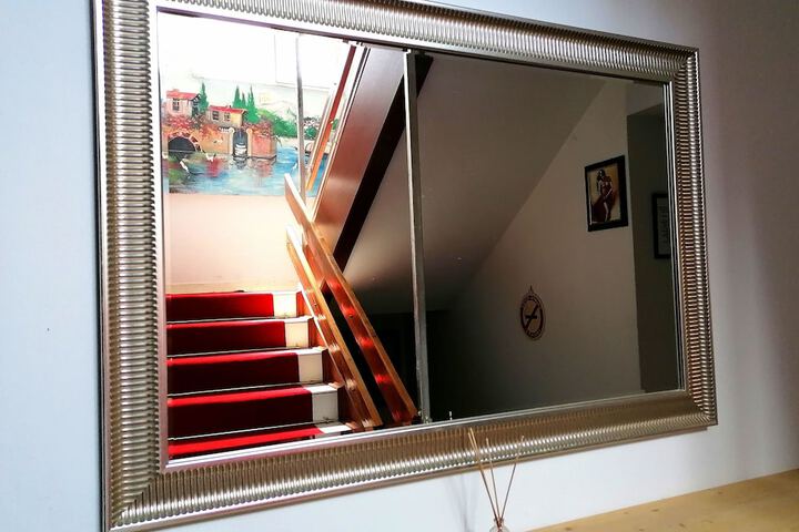 Ballroom/Hall 20 of 30