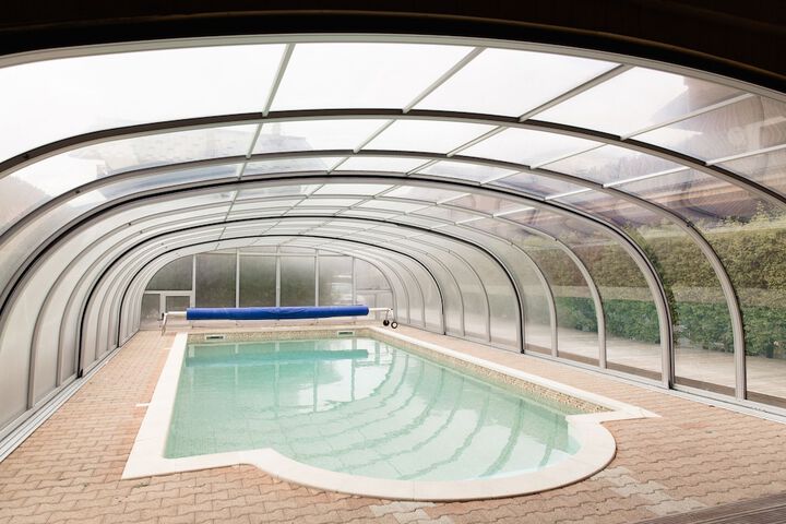 Pool 37 of 60