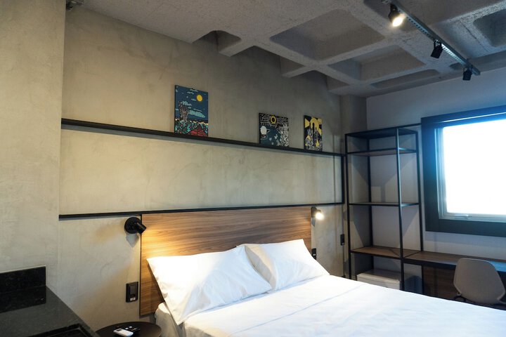 Room 30 of 122