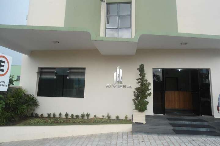 Hero Image 1 of 38