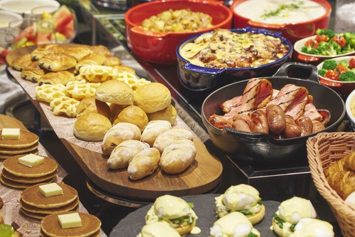 Dining Photos