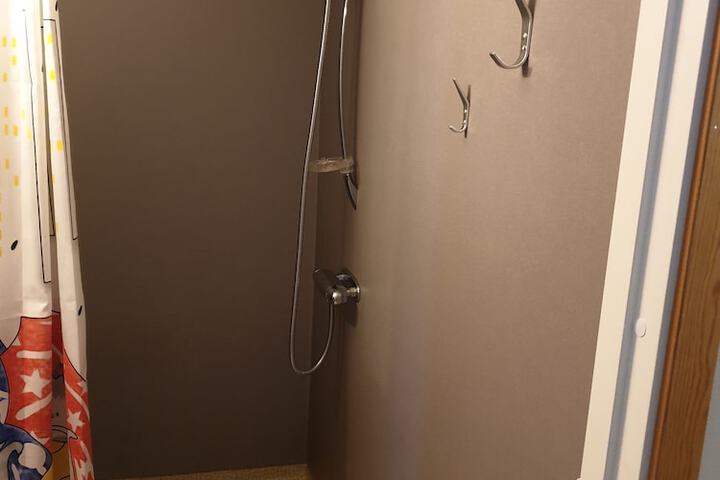 Room 22 of 29