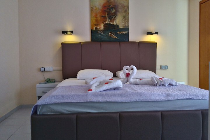 Room 20 of 43