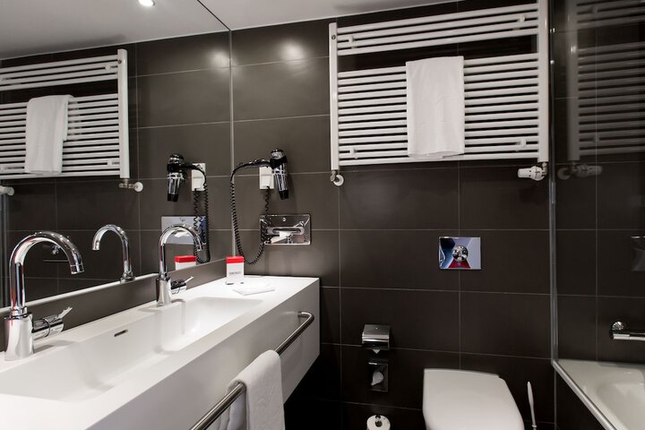 Clean Restrooms