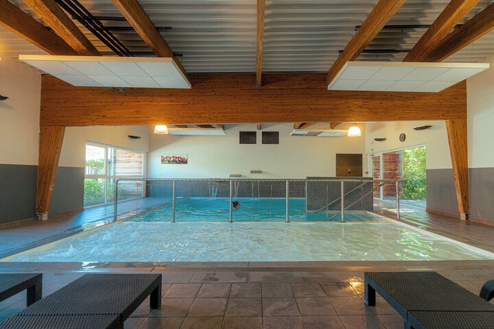 Pools & Facilities
