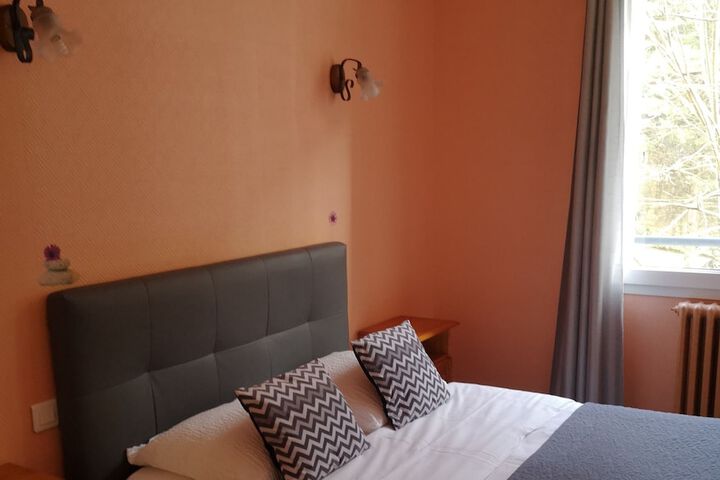 Room 7 of 29