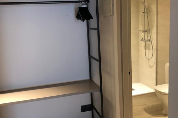 Room 18 of 49