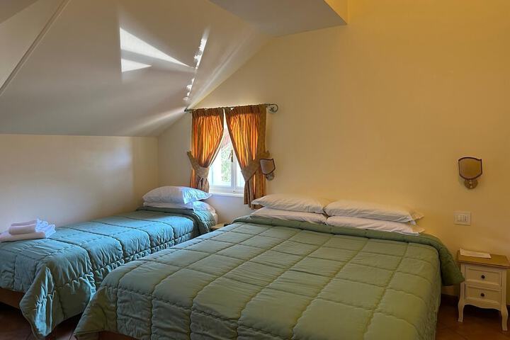 Room 29 of 106