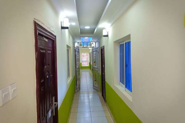 Ballroom/Hall 30 of 34
