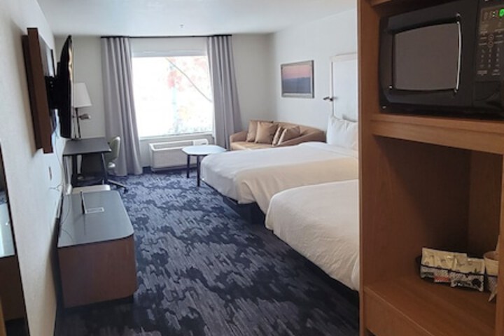 Room 7 of 42