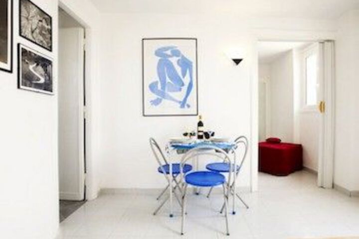 Room 45 of 168
