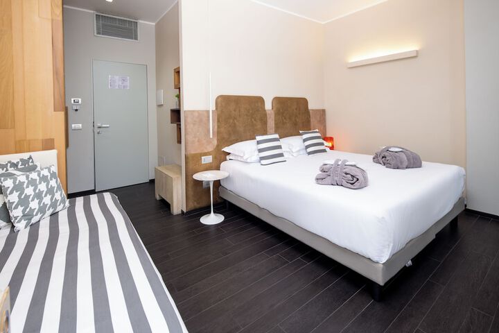Room 41 of 90