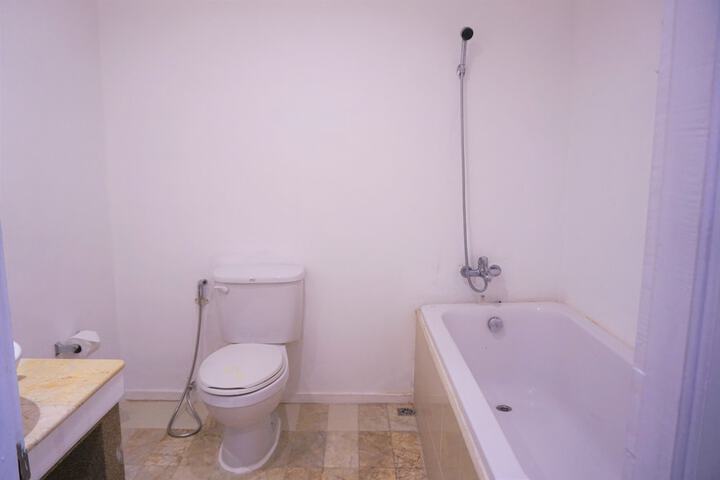 Room 63 of 115