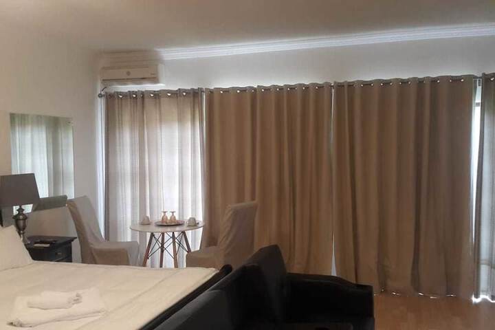 Room 37 of 60