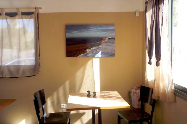 Dining 3 of 63