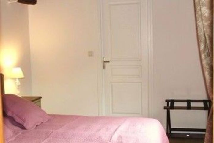 Room 3 of 13