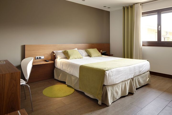 Room 7 of 36